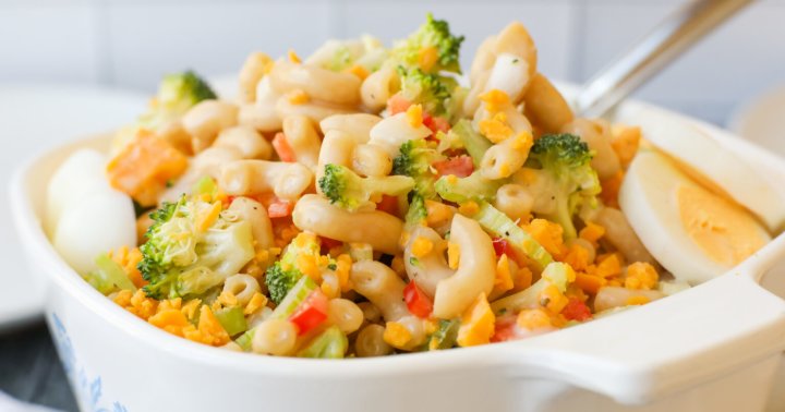 this-ultra-creamy-pasta-salad-actually-supports-your-digestion