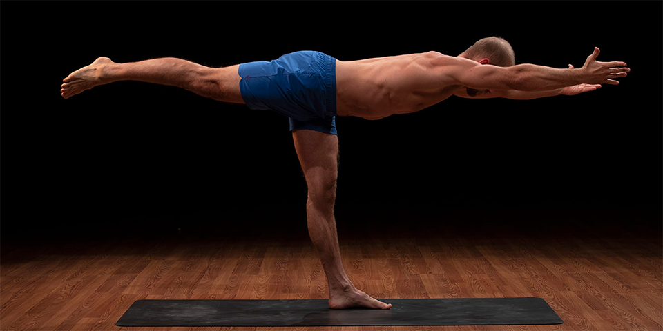 how-to-do-warrior-3-pose-in-yoga-(virabhadrasana-iii)