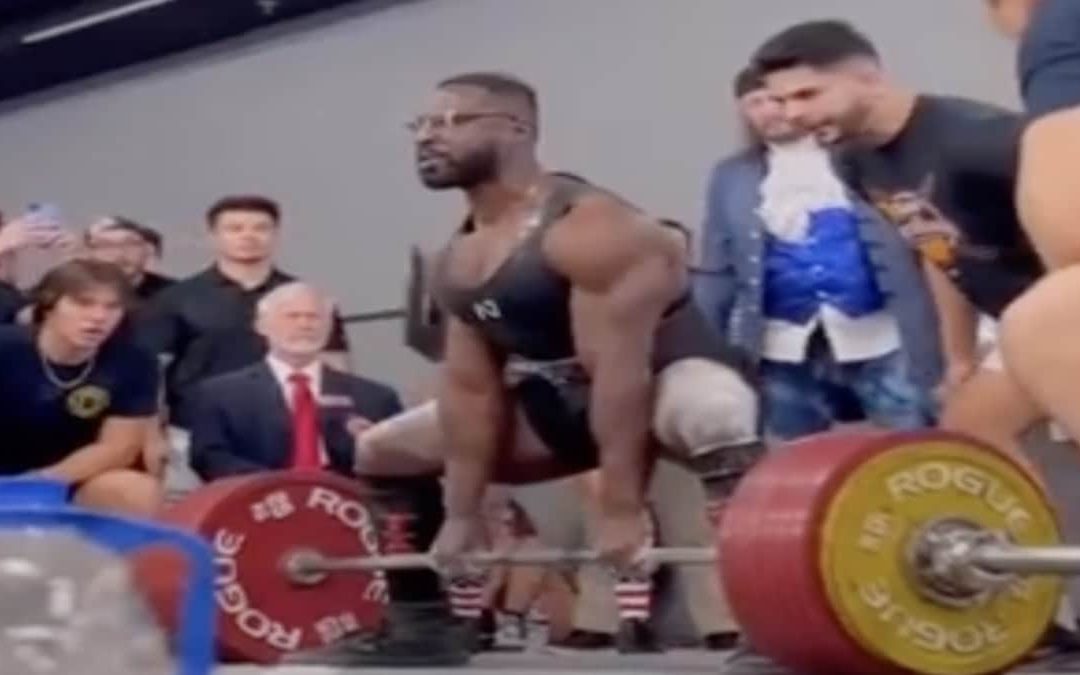 Powerlifter Seun Jubril (82.5KG) Deadlifts 788 Pounds for American Record – Breaking Muscle
