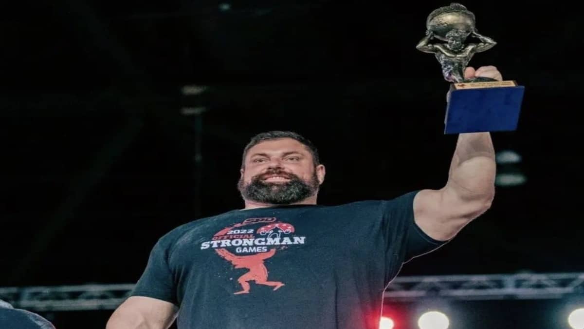 zydrunas-savickas-wins-the-2022-masters-world's-strongest-man-title-–-breaking-muscle