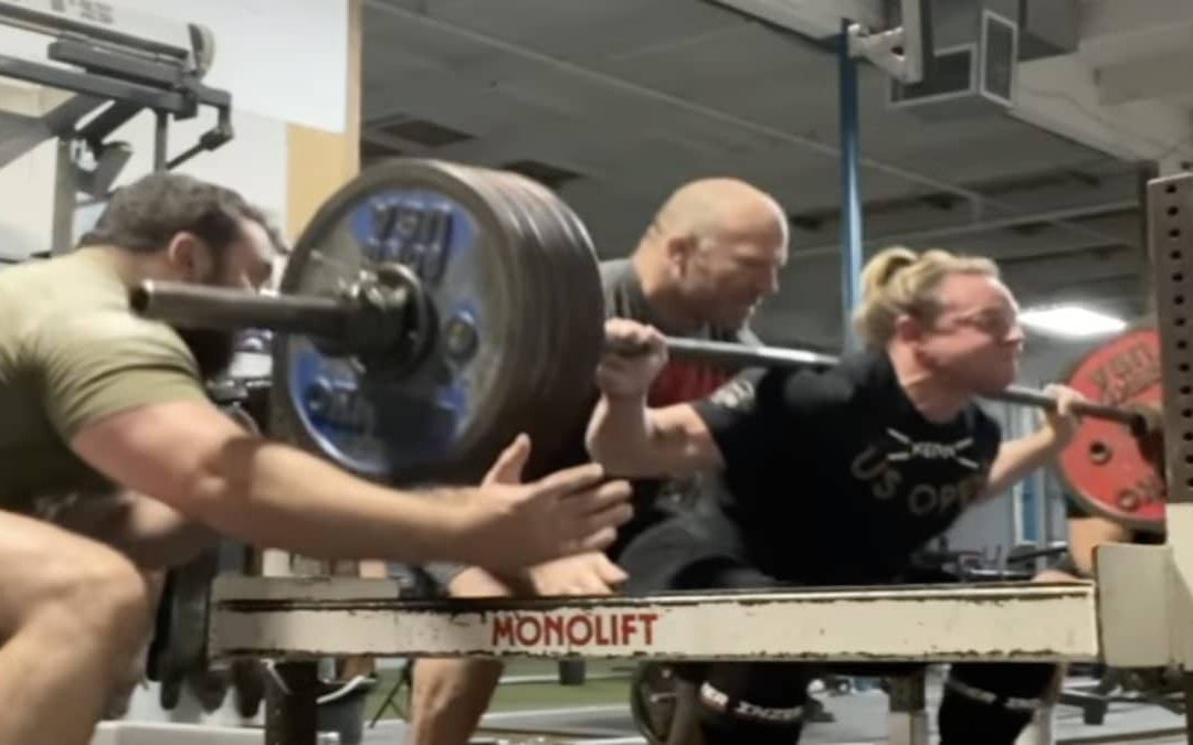 powerlifter-kristy-hawkins-(75kg)-squats-600-pounds-for-unofficial-world-record-–-breaking-muscle