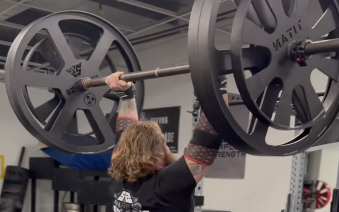 Strongman Tyler Scott Obringer Axle Presses a Massive 192.8 Kilograms (425 Pounds) – Breaking Muscle