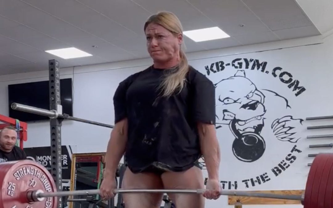 Denise Herber Scores 275-Kilogram (606.3-Pound) Raw Deadlift PR, Will Pursue World Record – Breaking Muscle