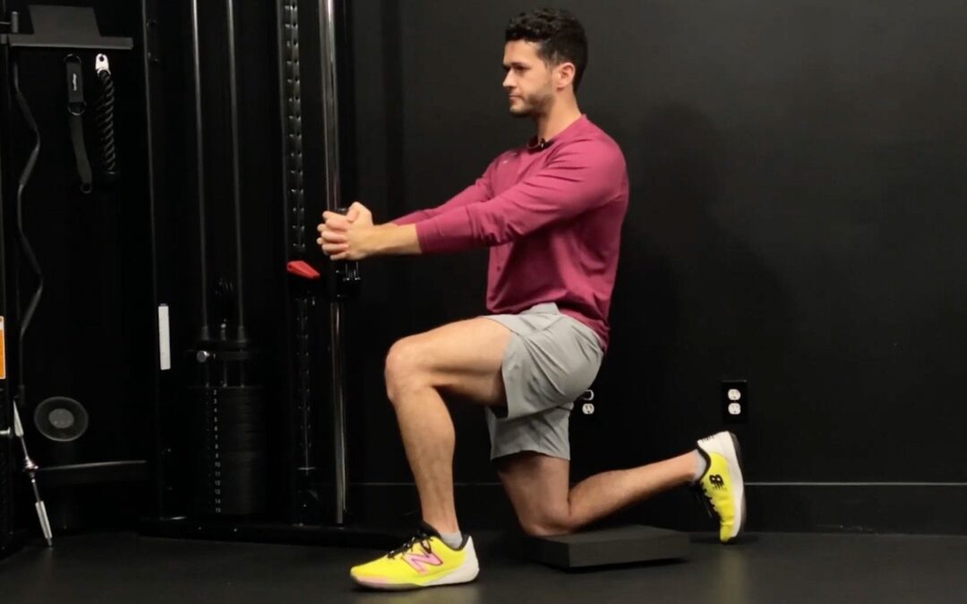 How to Do the Half-Kneeling Pallof Press for Core Strength and Full-Body Stability – Breaking Muscle