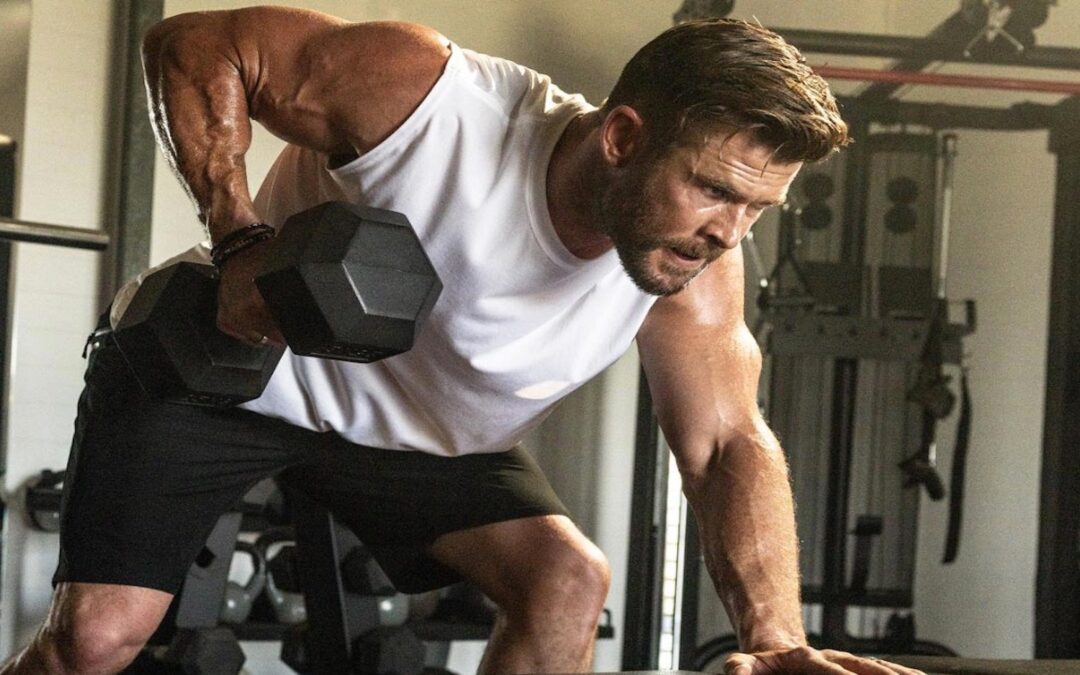 Chris Hemsworth Diagrams a Killer Upper Body Workout Fit For an Action Star – Breaking Muscle