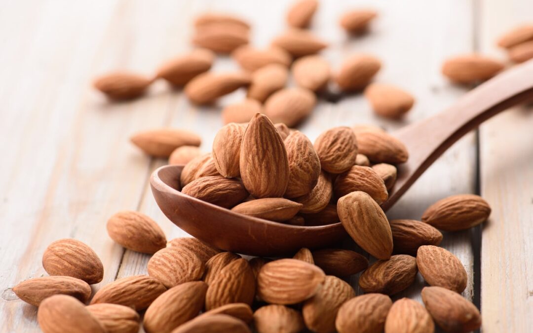 Everything About Almonds & Their Health Benefits: HealthifyMe